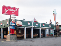 Fun things to do in Hendersonville NC : Harry's Grill in Hendersonville NC. 
