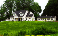 Fun things to do in Hendersonville NC : Bed & Breakfast on Tiffany Hill in Mills River NC. 